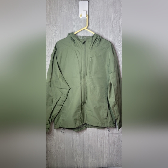 Swiss Tech wind breaker with hood, army green size LG. - Picture 1 of 5